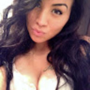 Meet your Posher, Mayra